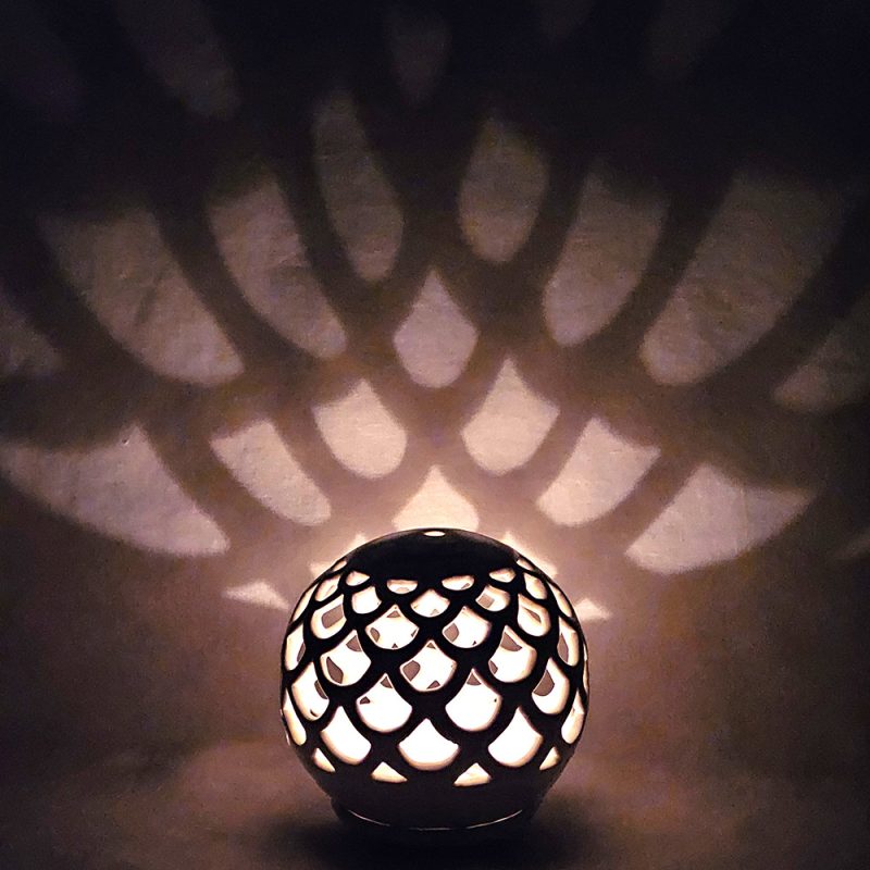 Lanterna a sfera traforata diametro 14